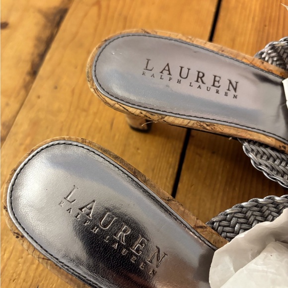 Ralph Lauren Nalena Silver Cork Style Leather Upper SZ 8 B Kitten Heels Thongs - Picture 7 of 8
